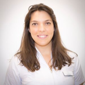María Contreras Benito - Especialista en Odontología Restauradora